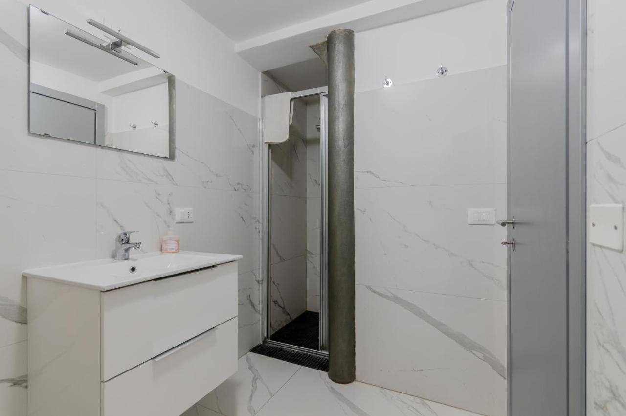 ונציה Palazzo Dolfin - Piazza San Marco Lovely Apartment מראה חיצוני תמונה